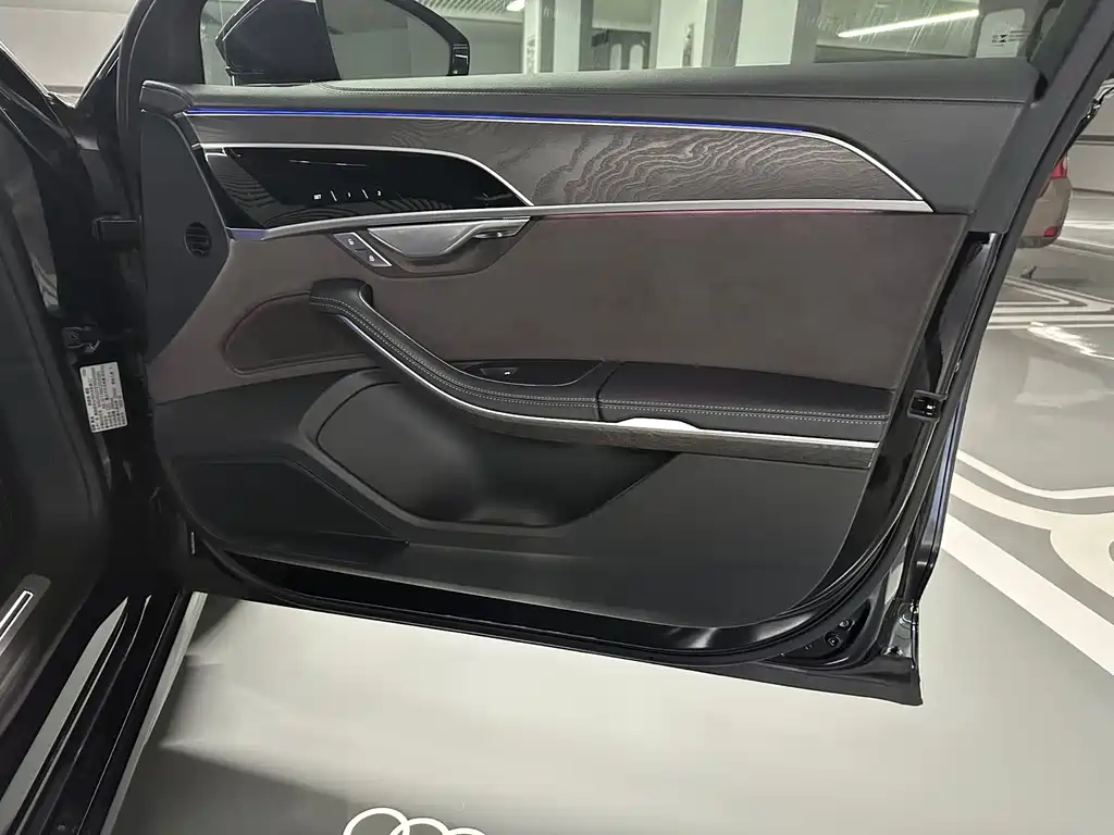 Audi A8 — миниатюра 22