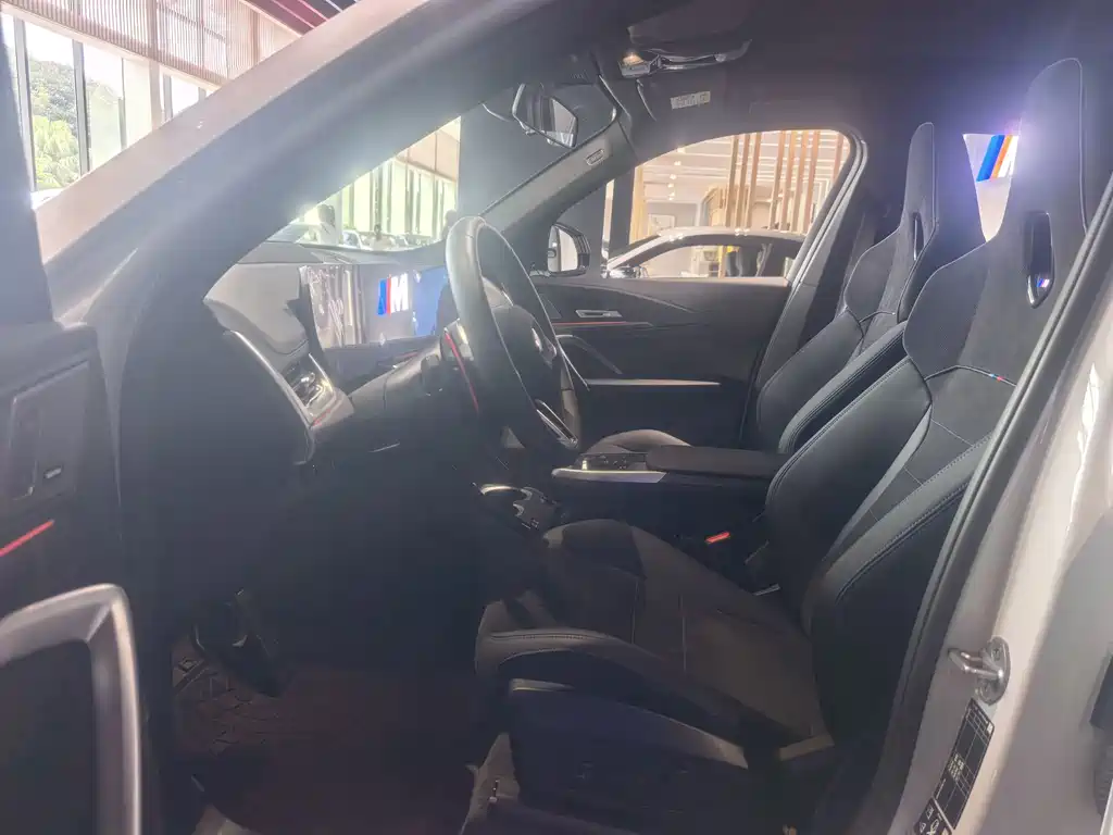 BMW X1 M35Li — миниатюра 6