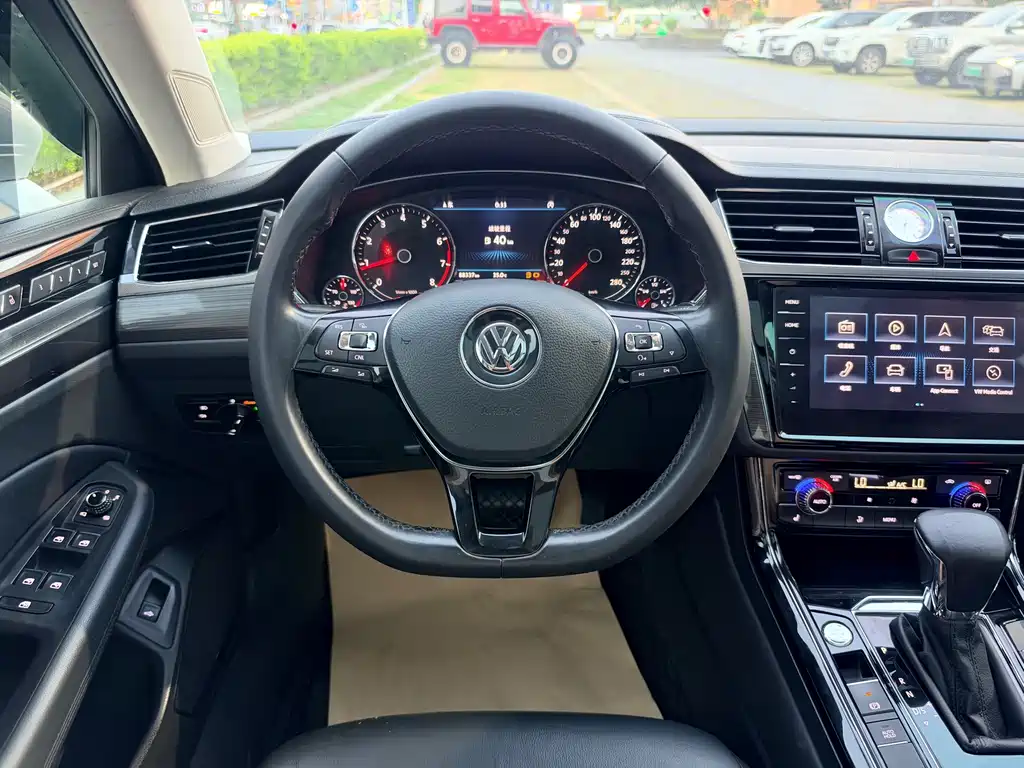 Volkswagen Phideon — миниатюра 15