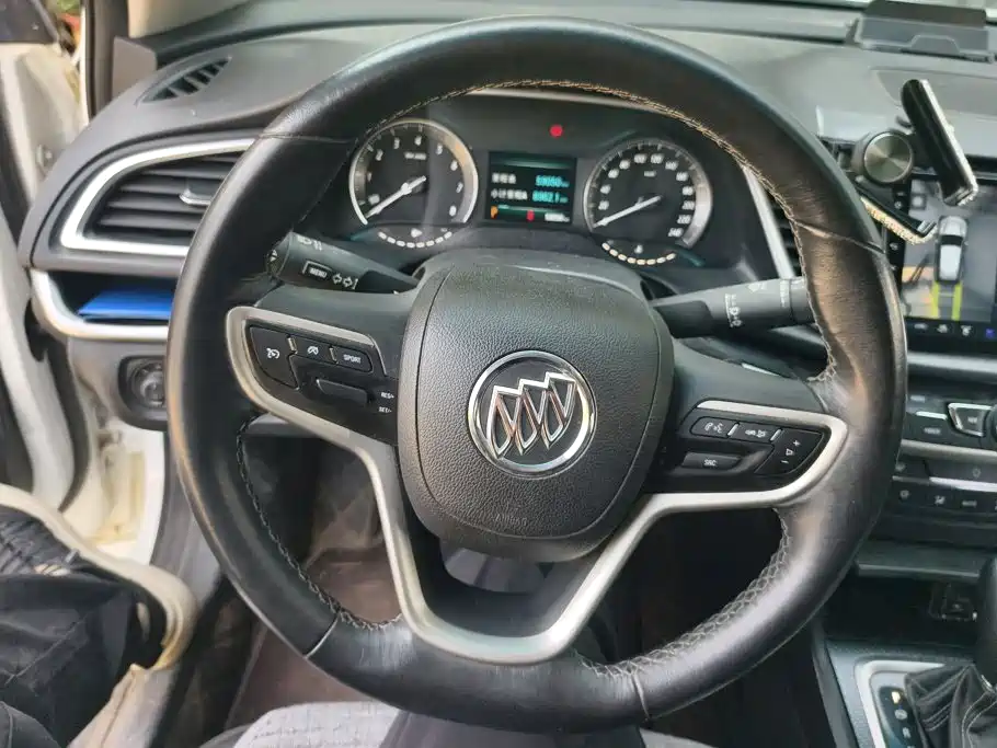 Buick Excelle — миниатюра 15
