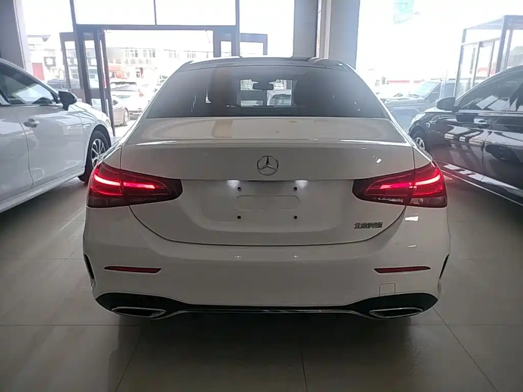 Mercedes-Benz A-Class — миниатюра 6