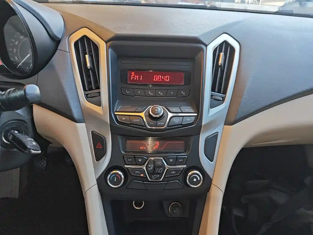 Chery Arrizo 7 — миниатюра 13