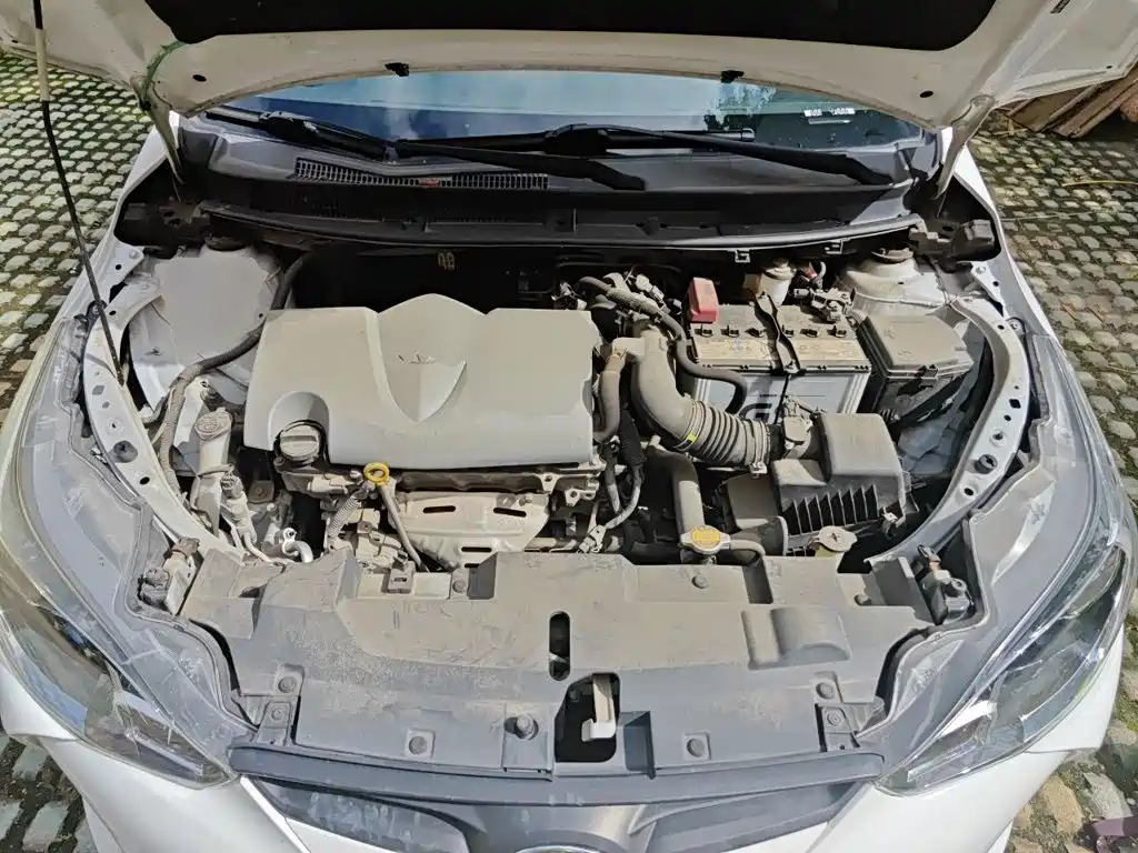 Toyota Yaris L — миниатюра 11