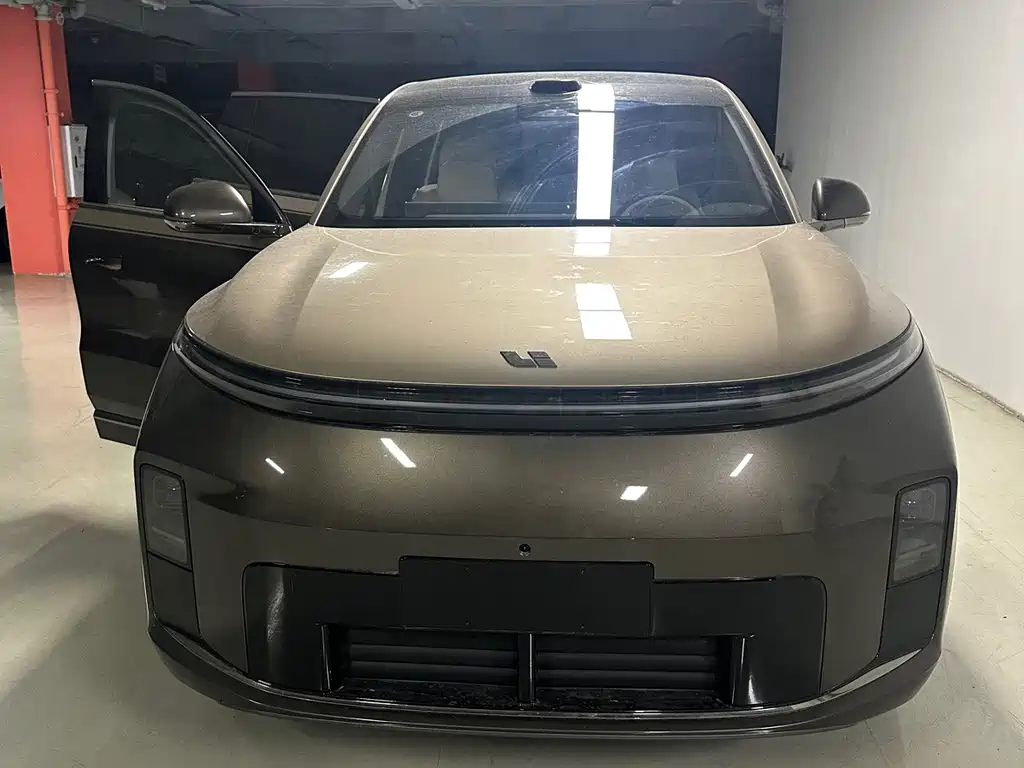 Li Auto Li L9 — миниатюра 2
