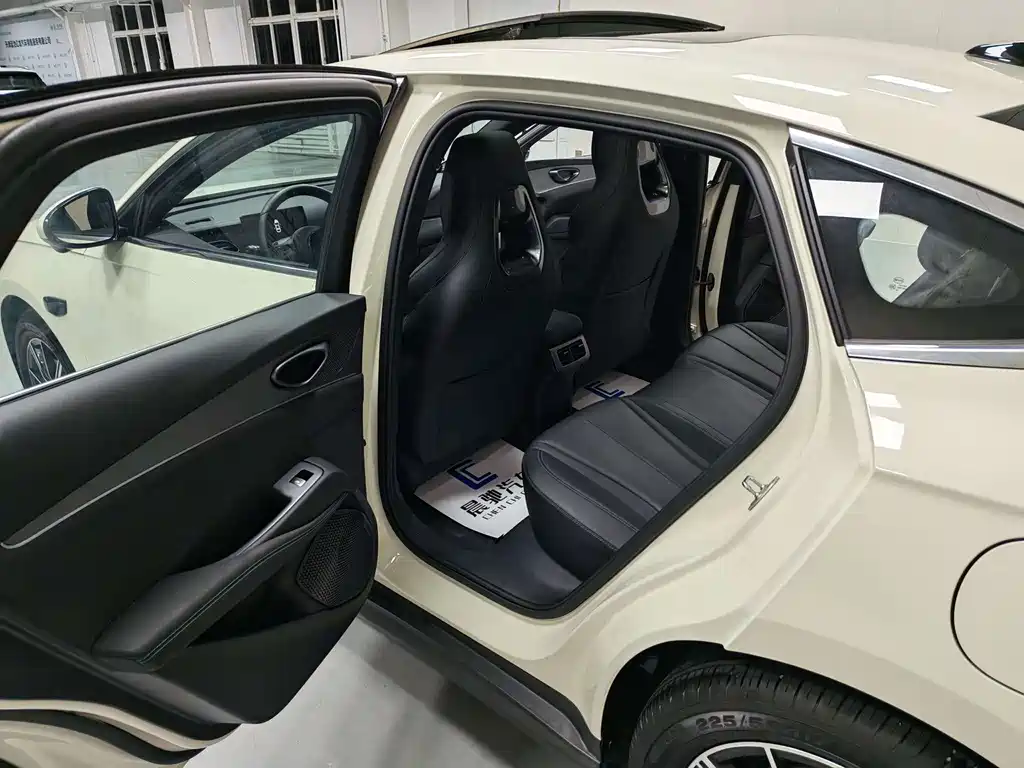 BYD Seal 06 — миниатюра 12