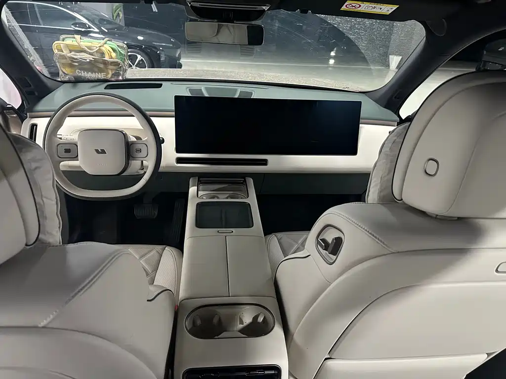 Li Auto Li L9 — миниатюра 10