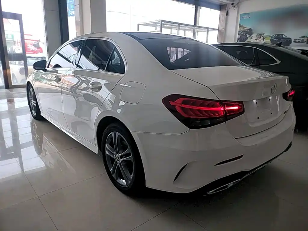 Mercedes-Benz A-Class — миниатюра 5