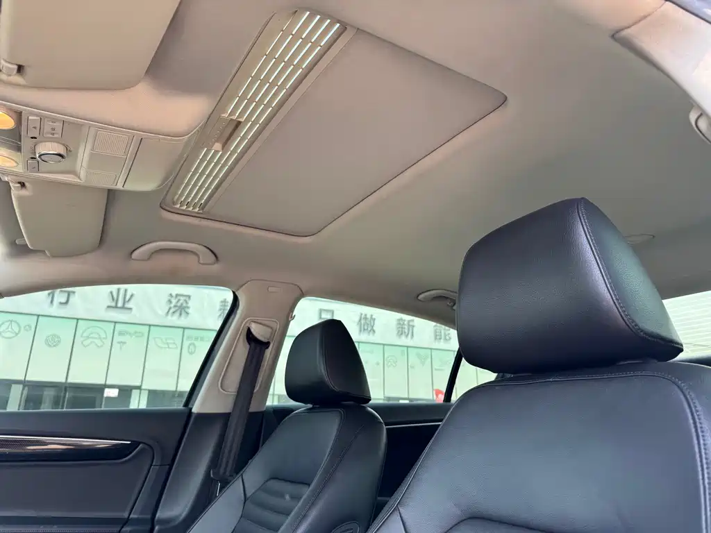 Volkswagen Magotan — миниатюра 9