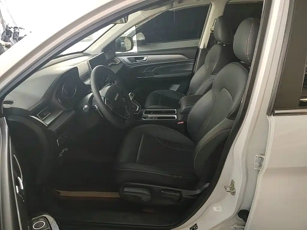 Haval M6 — миниатюра 15