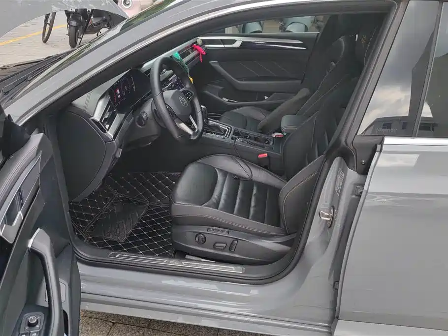 Volkswagen FAW - Passat CC CC 2024 380TSI