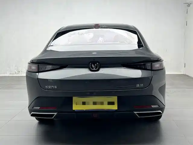 Changan Yida — миниатюра 5