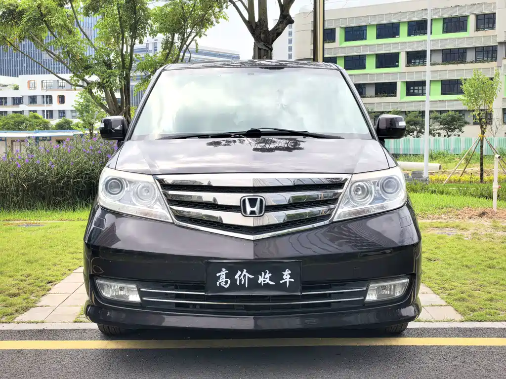 Honda Elysion — миниатюра 2