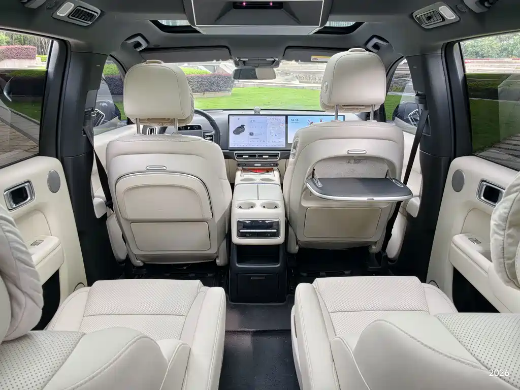 Li Auto Li L8 — миниатюра 8