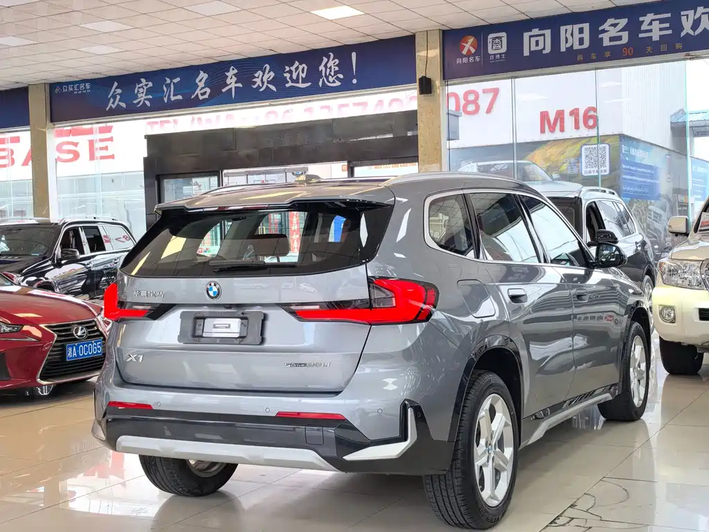 BMW X1 — миниатюра 6