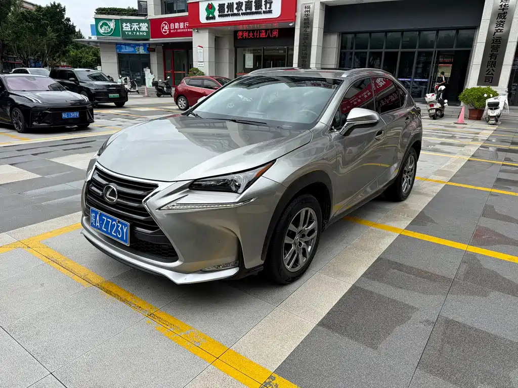 Lexus NX