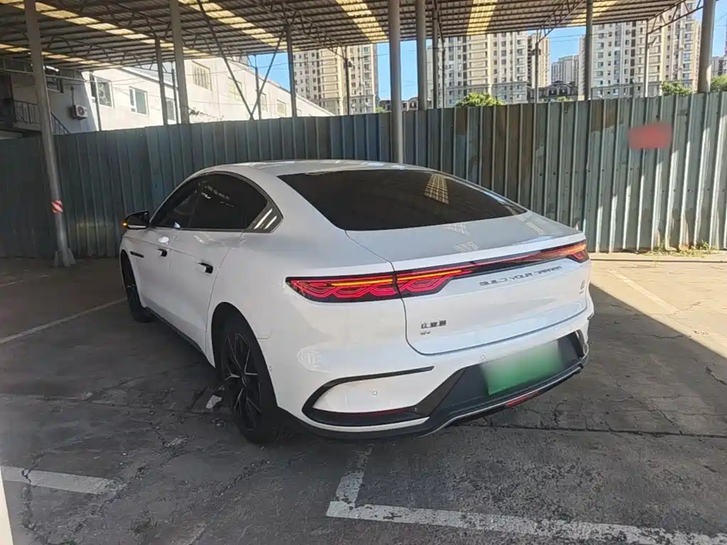 BYD Han — миниатюра 5