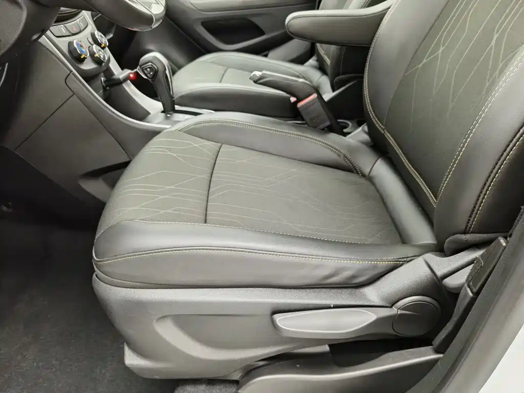 Chevrolet Trax — миниатюра 20