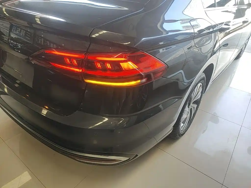 Volkswagen Bora — миниатюра 8