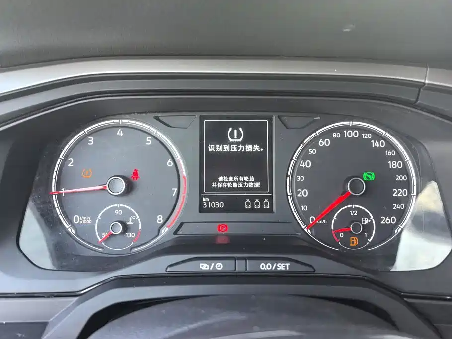 Volkswagen Polo — миниатюра 14