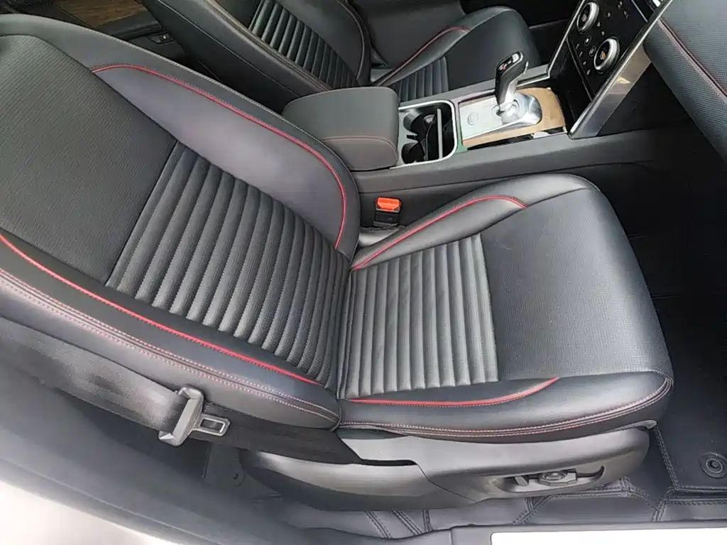 Land Rover Discovery Sport — миниатюра 25