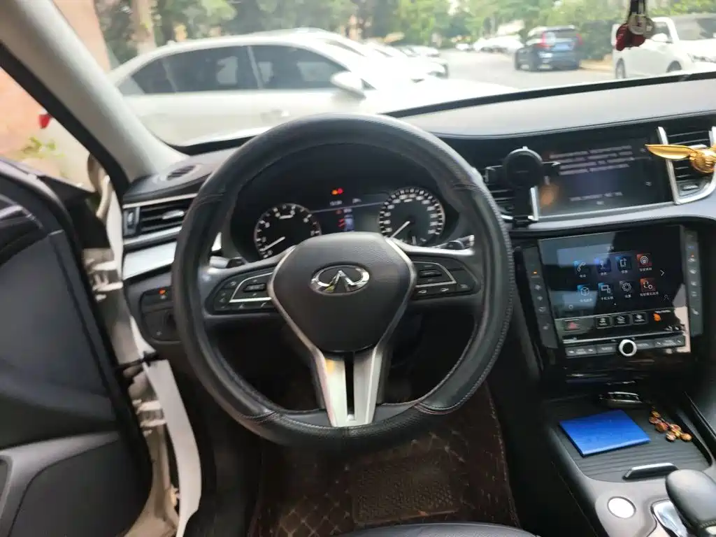 Infiniti QX50 — миниатюра 7