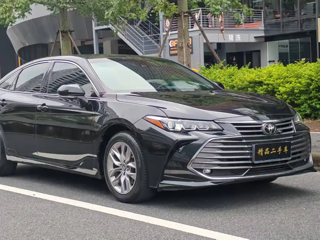Toyota Avalon — миниатюра 3