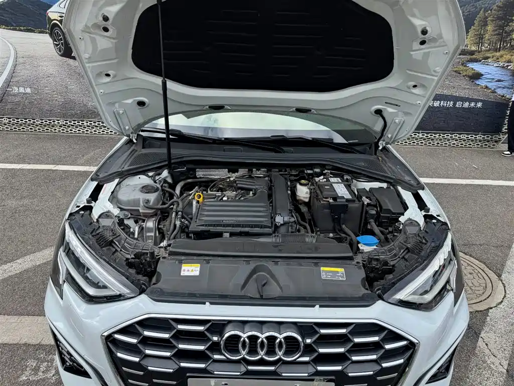 Audi A3 2023 Sportback 35 TFSI Fashion Sport