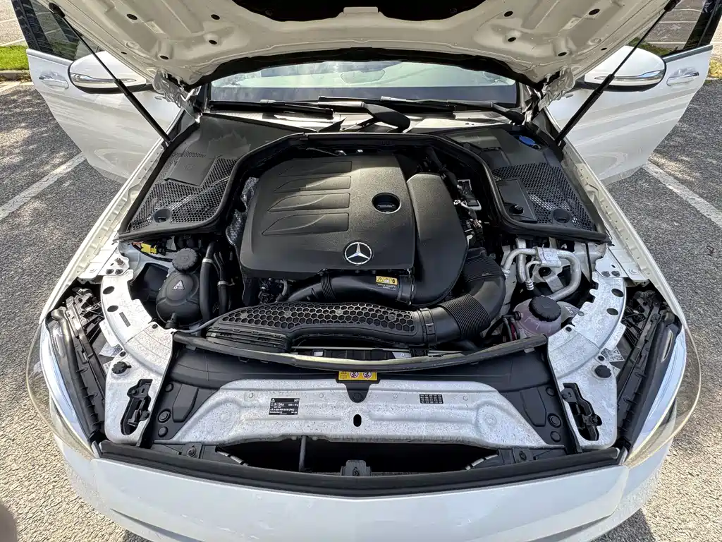 Mercedes-Benz C-Class — миниатюра 28