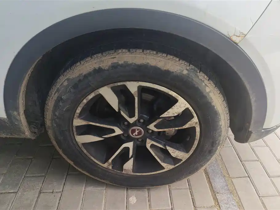 Hanteng X7 2016 2.0T DCT Premium