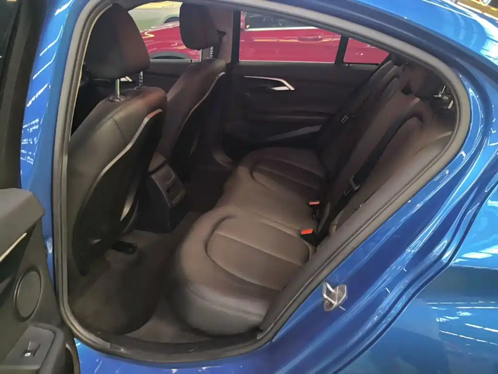 BMW 1 Series — миниатюра 17