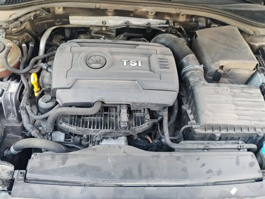 Skoda Superb — миниатюра 10