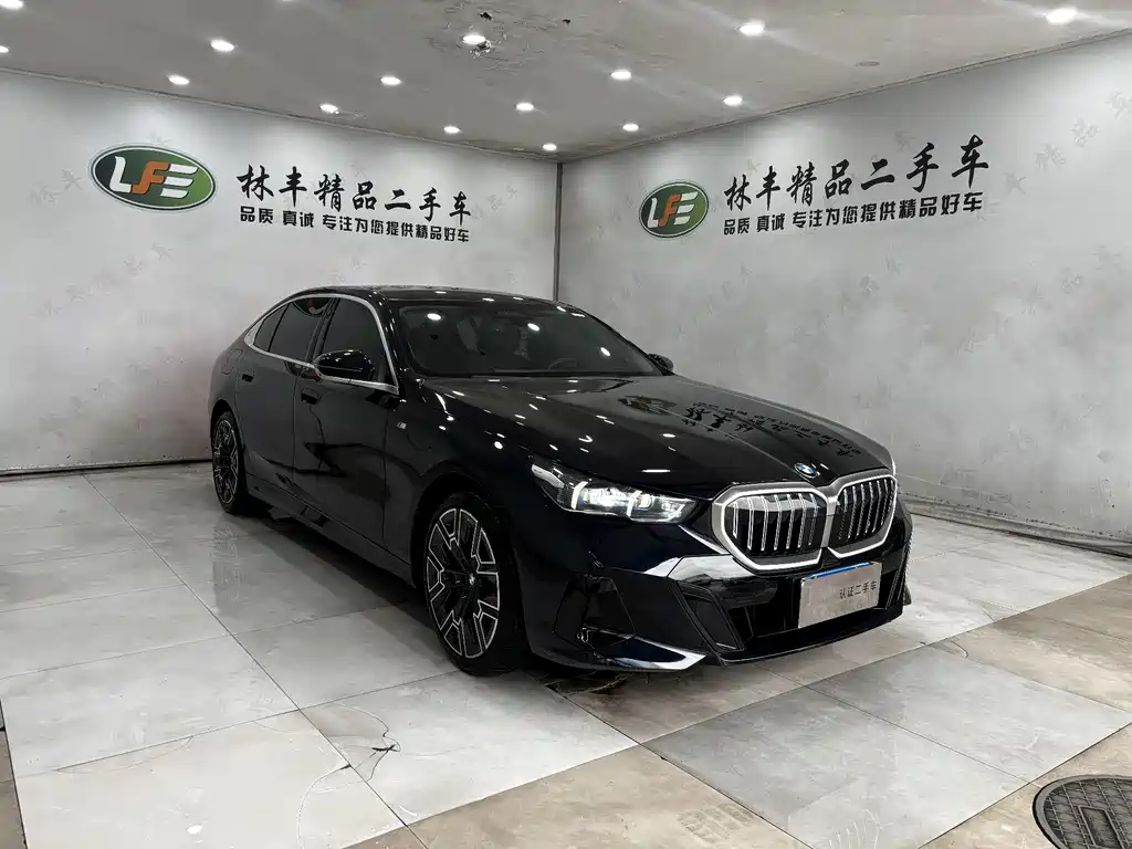 BMW 5 Series 5 2025 530Li Premium M Sport