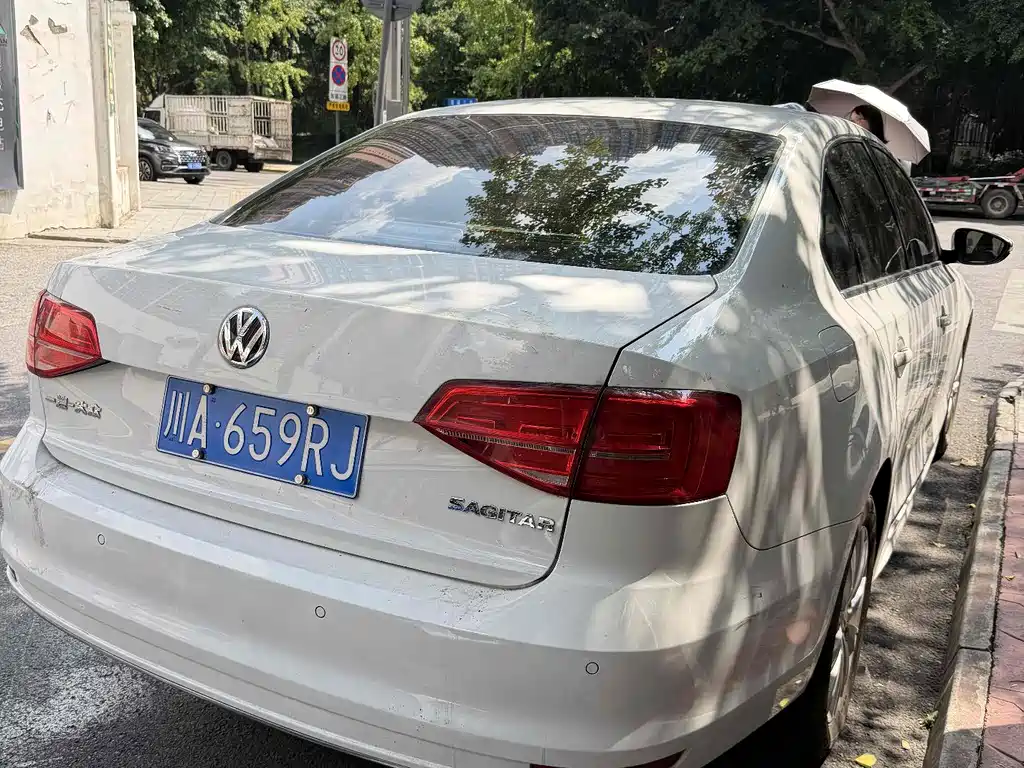 Volkswagen Sagitar — миниатюра 2