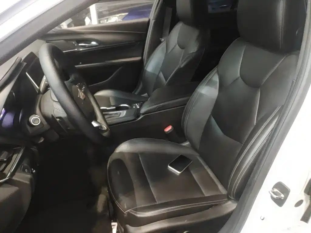 Cadillac CT4 — миниатюра 15