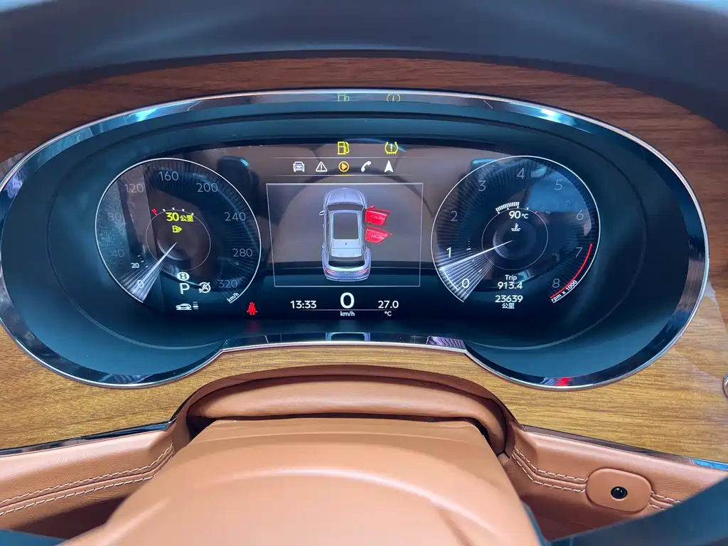 Bentley Bentayga — миниатюра 11
