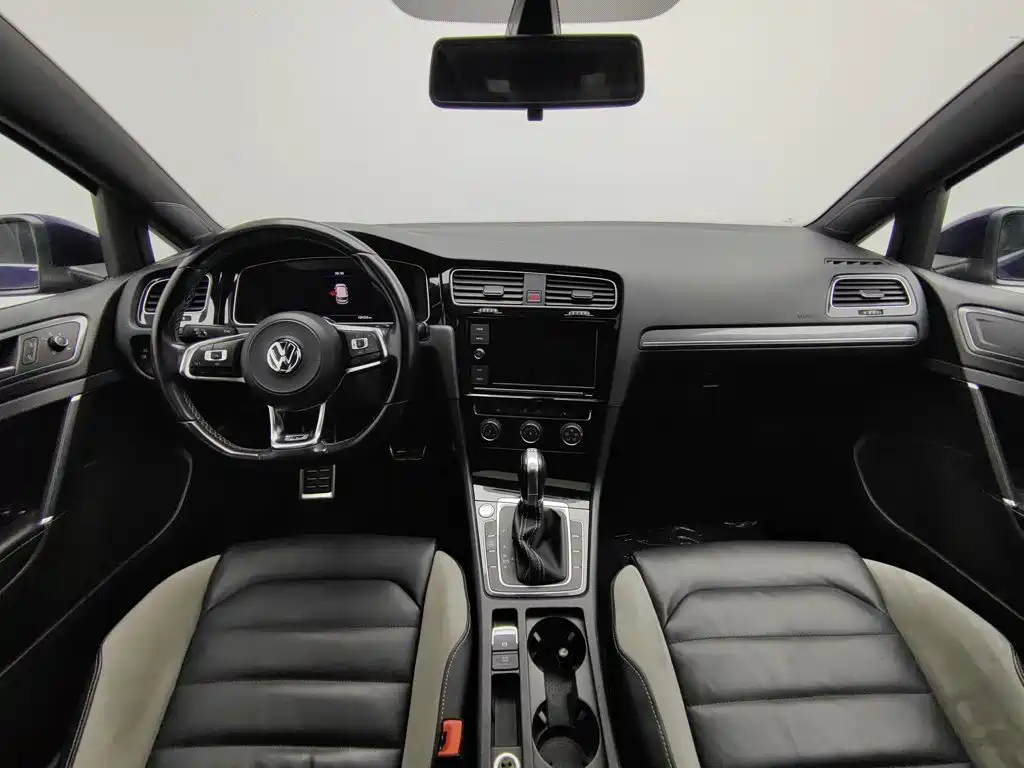 Volkswagen Golf — миниатюра 5