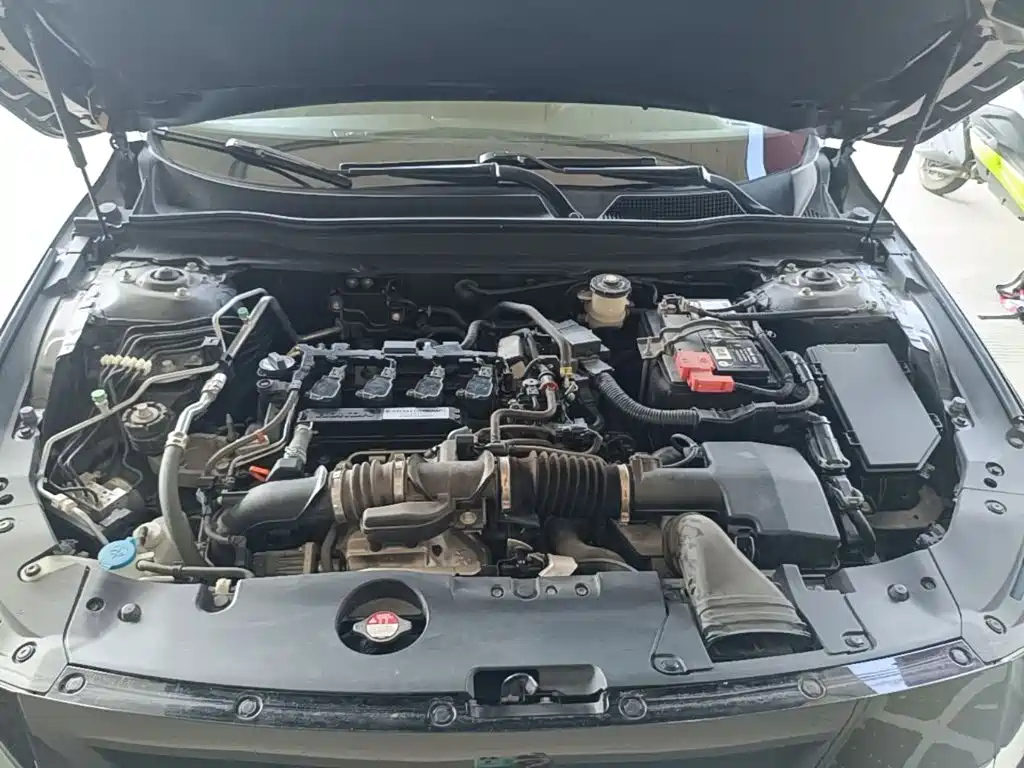 Honda Accord — миниатюра 20