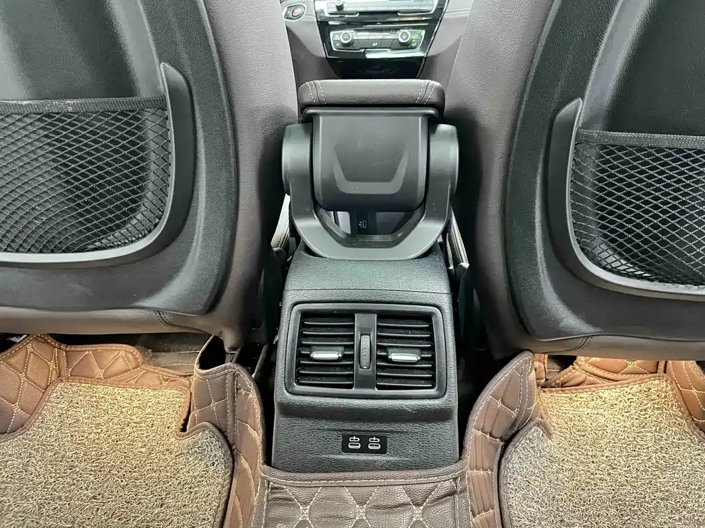 BMW X1 — миниатюра 14