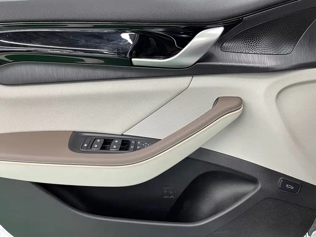 BYD Qin PLUS — миниатюра 18