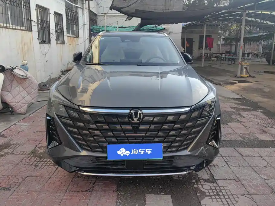 Changan UNI-Z New Energy — миниатюра 2
