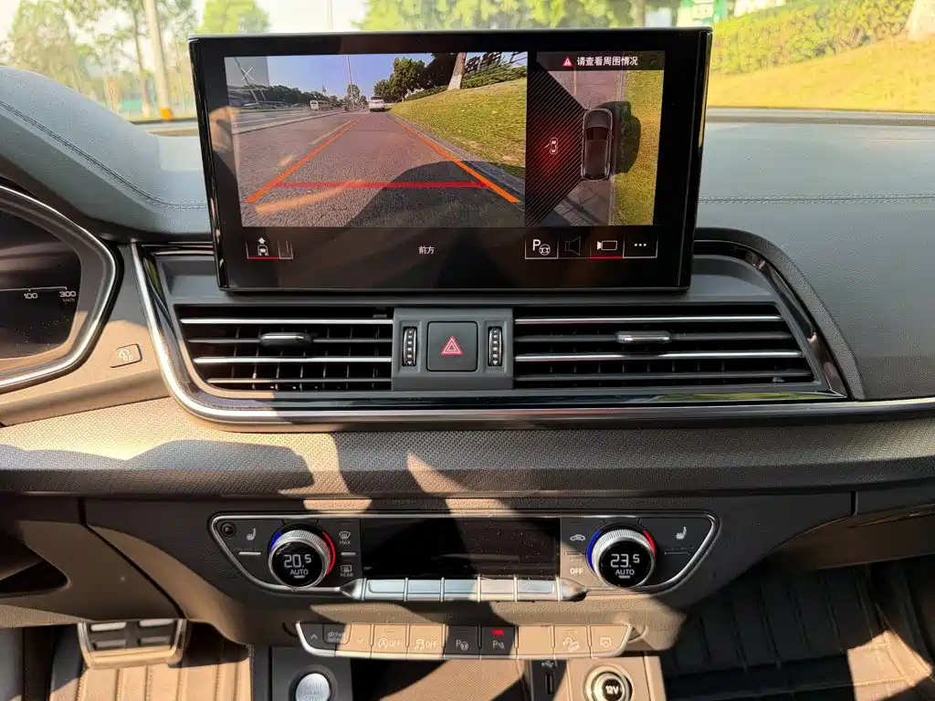 Audi Q5L — миниатюра 10