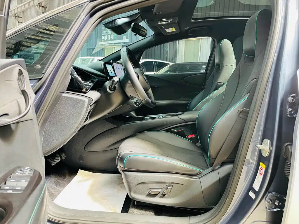 BYD Dolphin — миниатюра 17