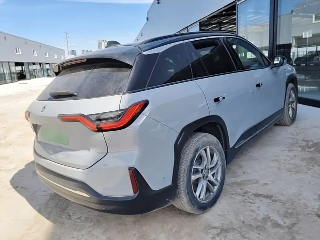 NIO ES6 — миниатюра 7