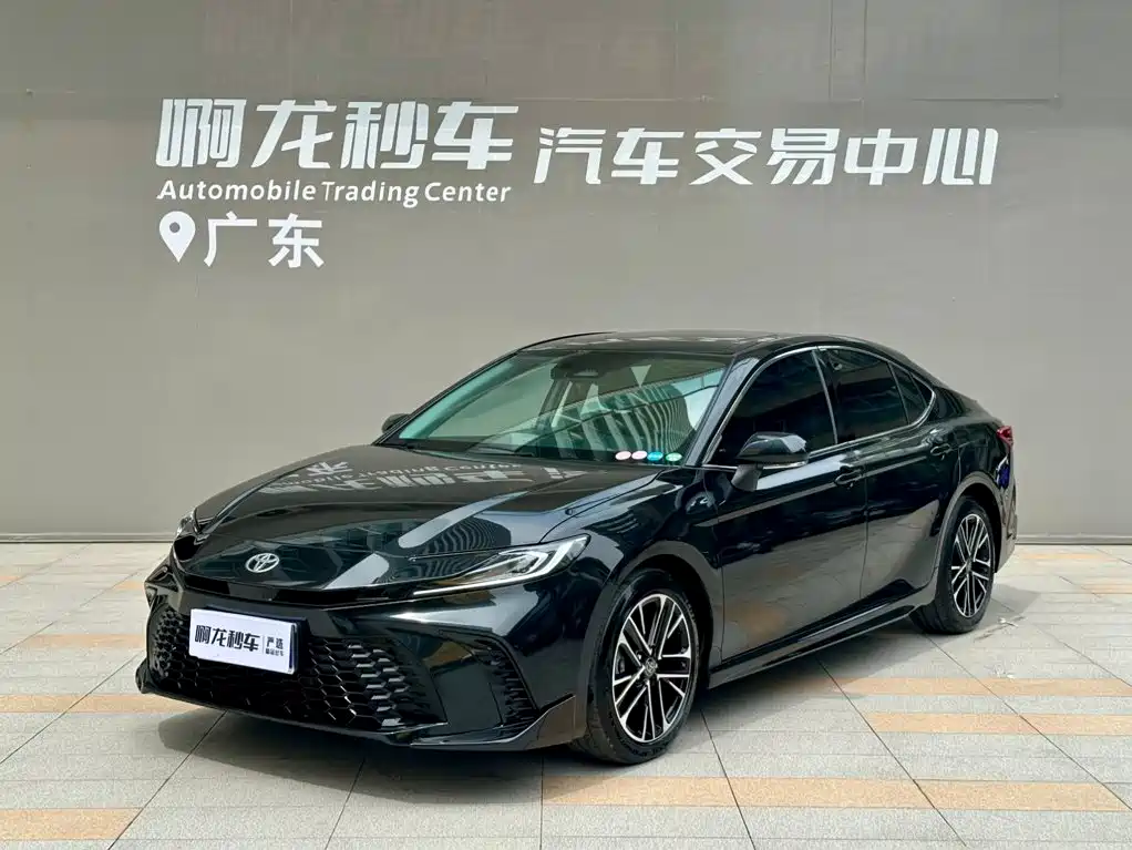 Toyota Camry 2026 2.0HSE Sport Lite
