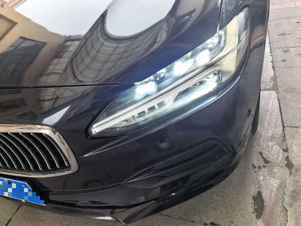 Volvo S90 — миниатюра 24