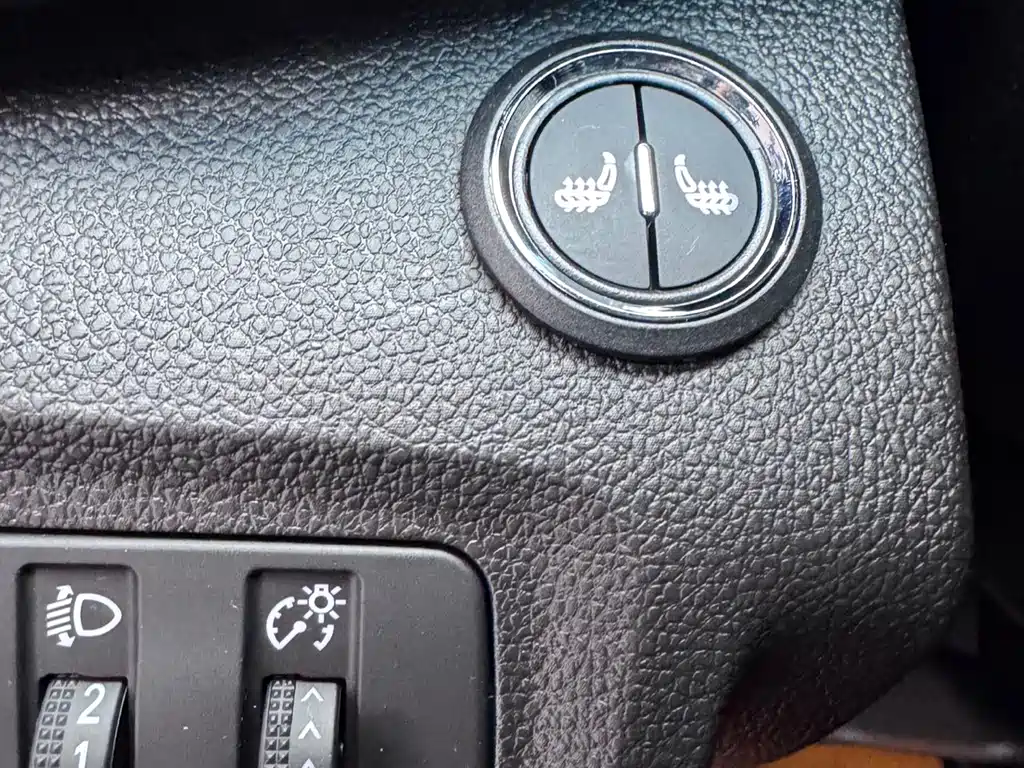 Chevrolet Volando — миниатюра 9