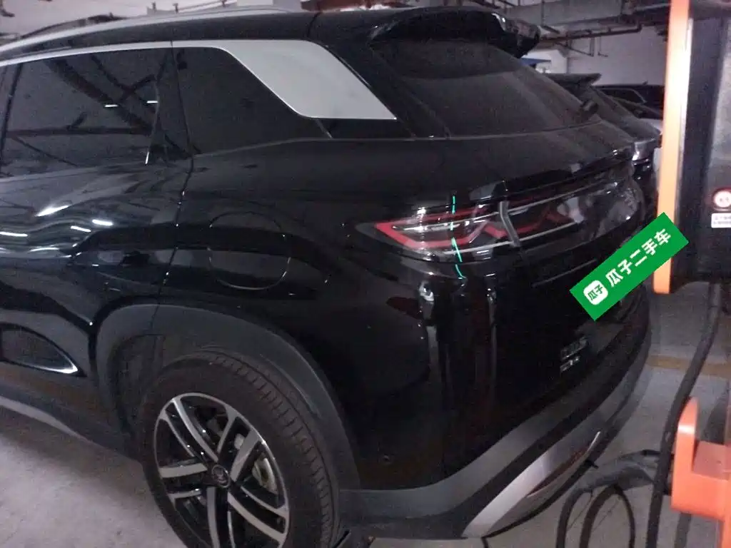BYD L DM-i — миниатюра 4
