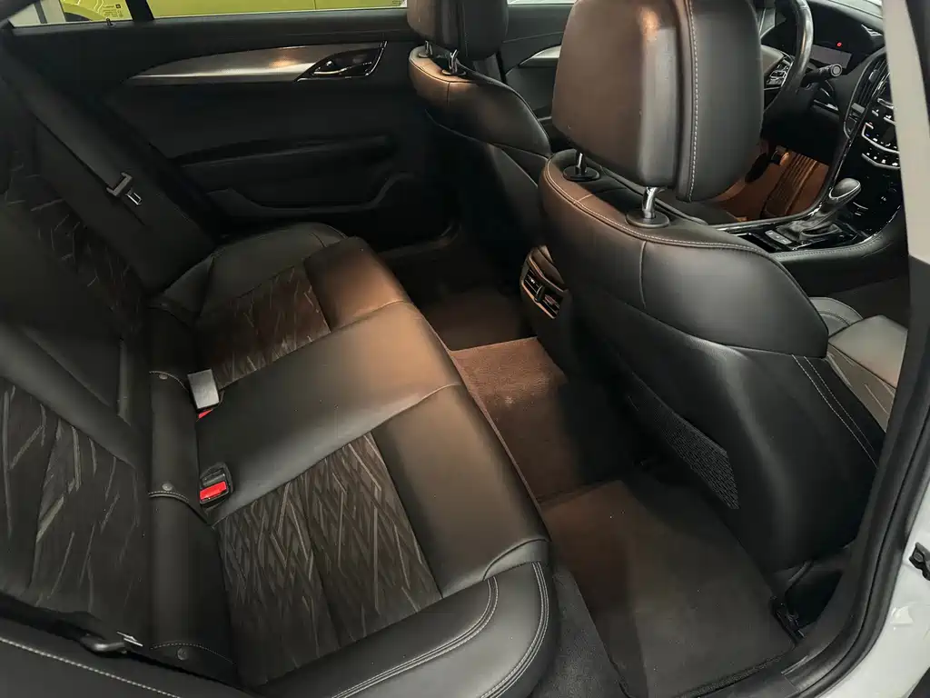 Cadillac ATS-L — миниатюра 10
