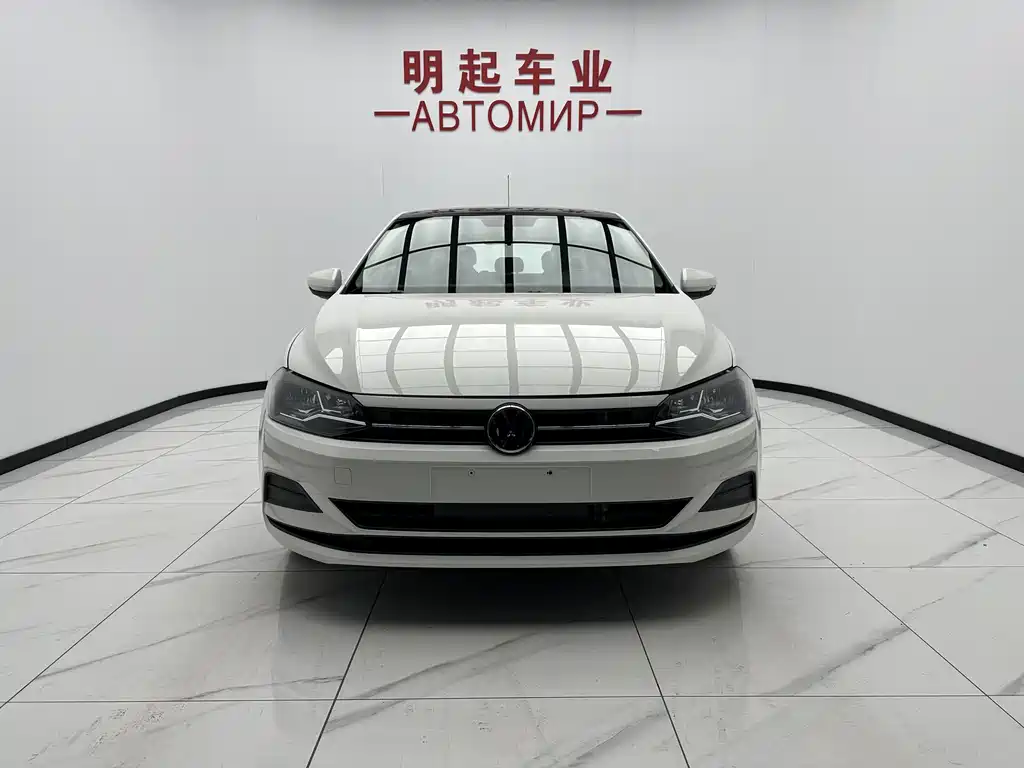 Volkswagen Polo 2021 Plus 1.5L AT