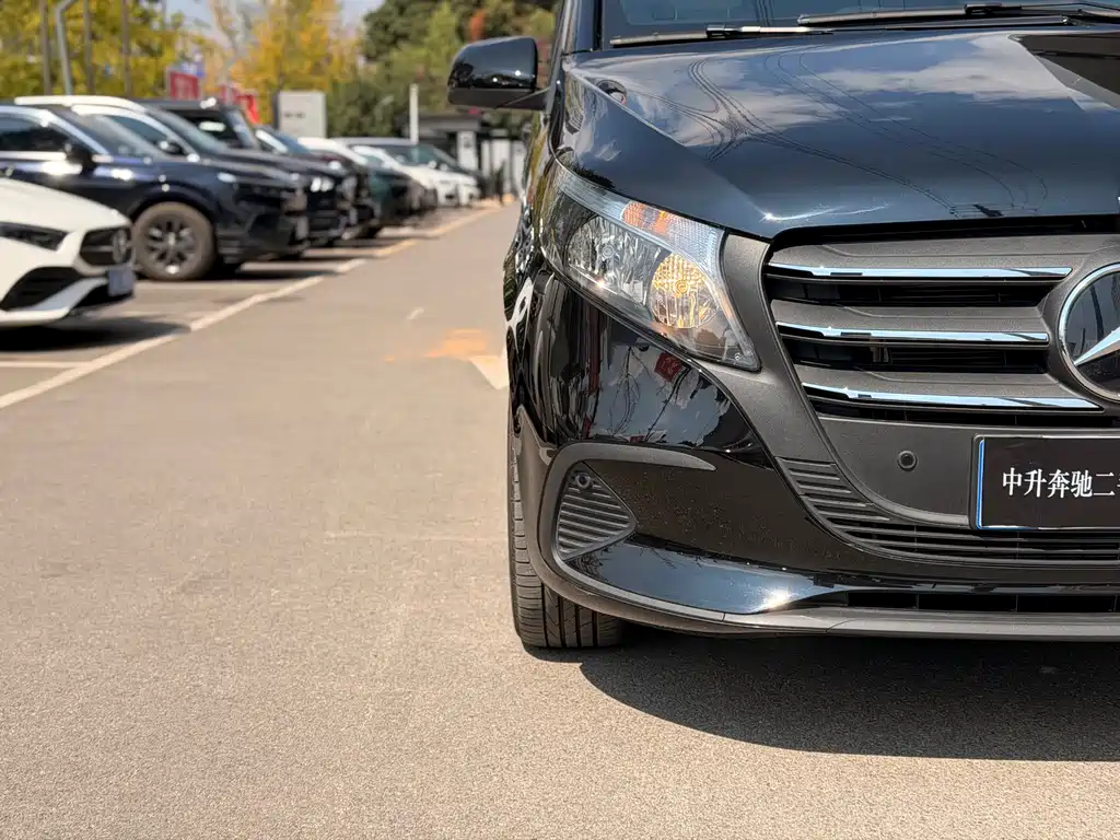 Mercedes-Benz Vito — миниатюра 4